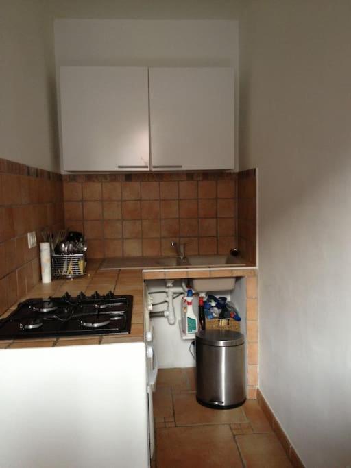 Apartment Location Place Du Marche 4eme Etage Bastia (Corsica)